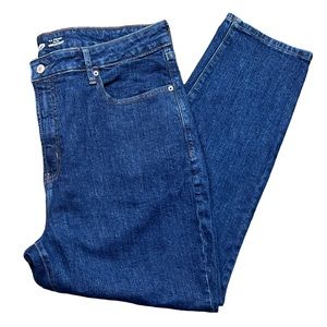 Old Navy High Rise Blue Medium Wash Denim OG Straight Jeans Size 18